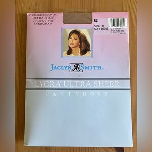 SOLD 🎉Jaclyn Smith Ultra Sheer Pantyhose Size A Soft Beige Control Top 10 Denier